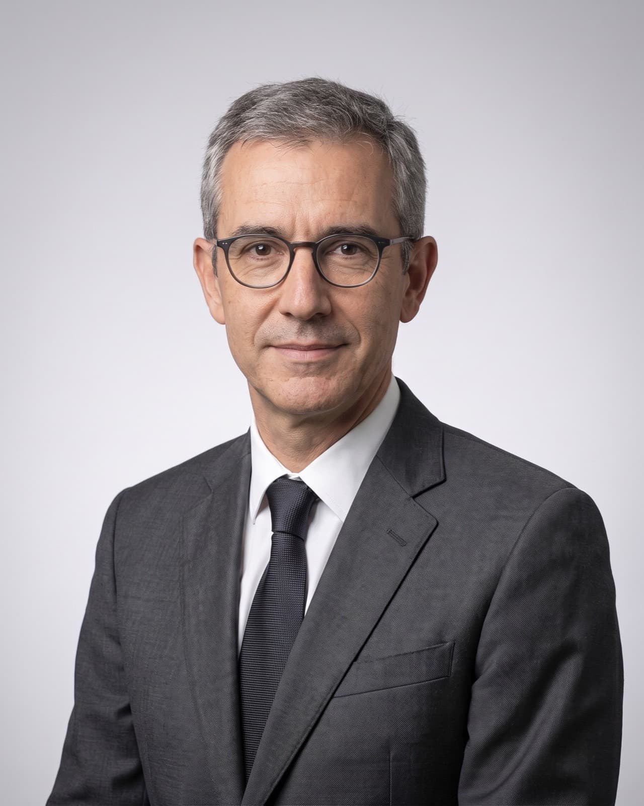 Diego Ortega, Investment & Residency Consultant at Roots Global