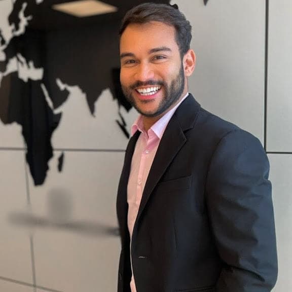 Henrique Almeida, Immigration Lawyer at Roots Global